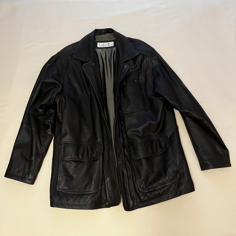 Collezione SA Leather coat in Large